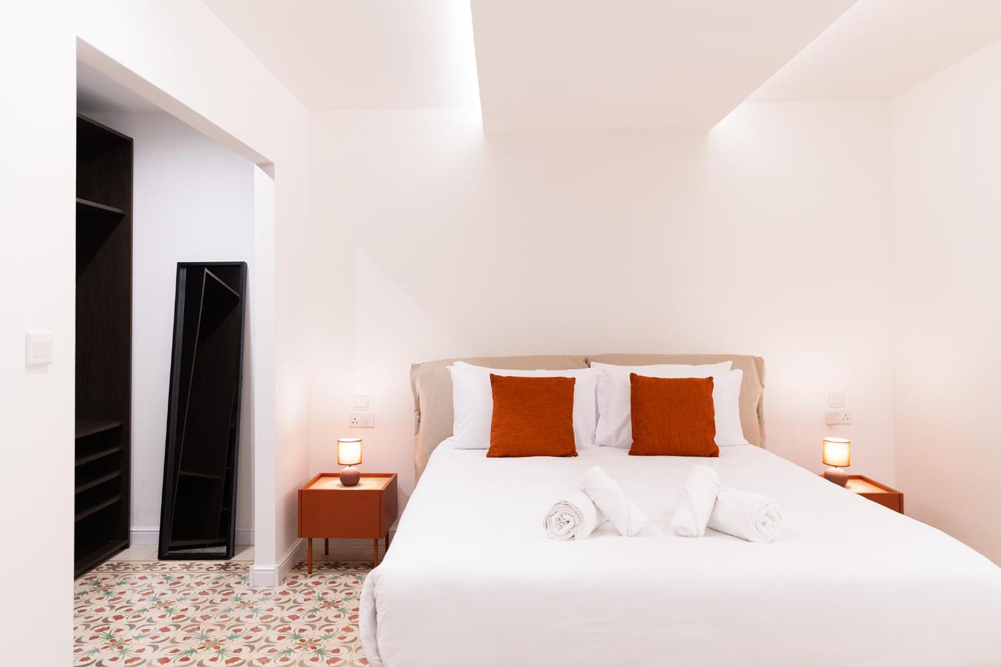 Florette Suite Designer Finish With Stunning Lounge Terrace By Arcobnb Floriana Exterior foto